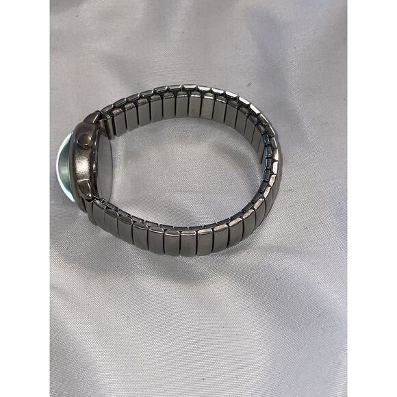 Ladies Jean Paul Crystal Blue Dial Adjustable Expansion Band Watch Needs New Bat - Picture 6 of 7